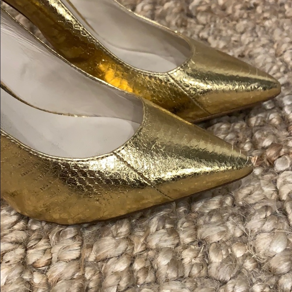 Michael Kors GOLD snake embossed heels - Picture 6 of 7